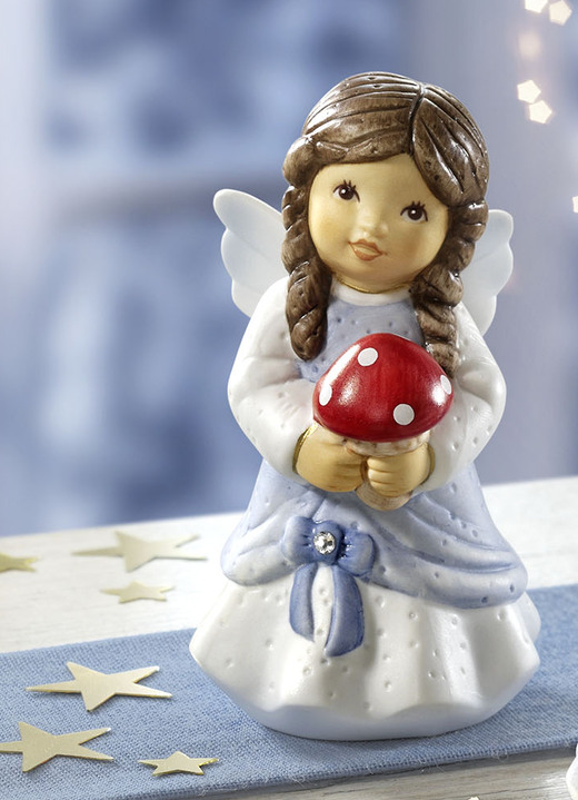 - Engel aus Porzellan von Hand gefertigt , in Farbe BLAU, in Ausführung Engel mit Glückspilz Ansicht 1
