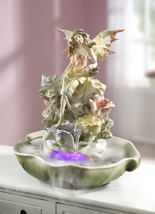 Beleuchteter Zimmerbrunnen