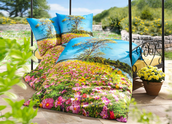 - Bettwäsche-Garnitur mit imposanten Natur-Motiv, in Farbe BUNT