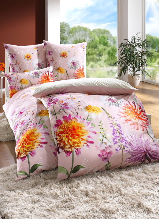 - Bettwäsche-Garnitur in Soft-Renforcé Qualität, in Größe 111 (40x80 cm + 135x200 cm) bis 115 (80x80 cm + 155x220 cm), in Farbe ROSA Ansicht 1