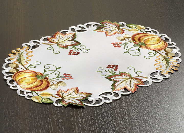 Tischdecken - Tisch- und Raumdekoration mit herbstlichen Motiven, in Größe 101 (Deckchen, 35x 50 cm) bis 404 (Kissenbezug, 40x 40 cm), in Farbe SEKT-BUNT Ansicht 1