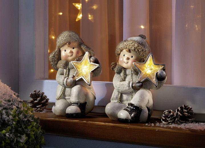 - Figur Winterkind mit Stern, in Farbe WEISS, in Ausführung Junge Ansicht 2