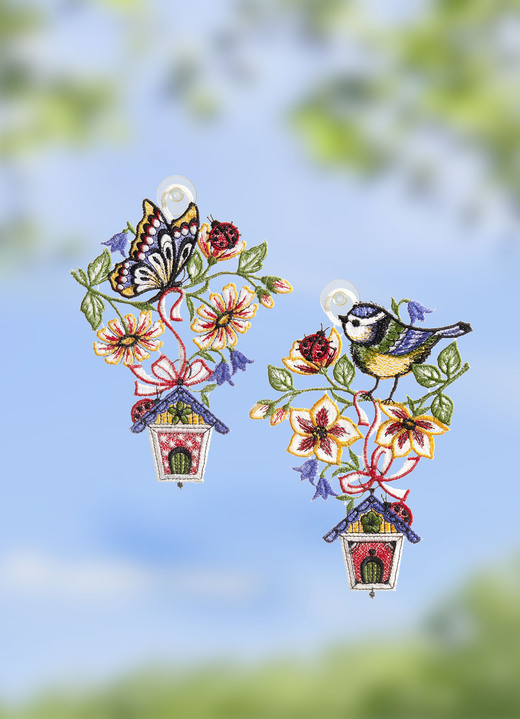 Fensterbilder - Frühlingshaftes Fensterbild aus echter Plauener Spitze, in Farbe BUNT, in Ausführung Fensterbild Schmetterling im Vogelhaus