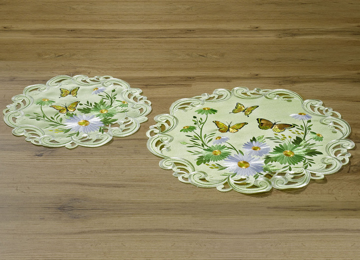 Tischdecken - Tisch- und Raumdekoration mit Blumen und Schmetterlingen, in Größe 101 (Deckchen oval, 35x 50 cm) bis 404 (Kissenbezug, 40x 40 cm), in Farbe GRÜN Ansicht 4