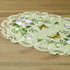 Tischdecken - Tisch- und Raumdekoration mit Blumen und Schmetterlingen, in Größe 101 (Deckchen oval, 35x 50 cm) bis 404 (Kissenbezug, 40x 40 cm), in Farbe GRÜN