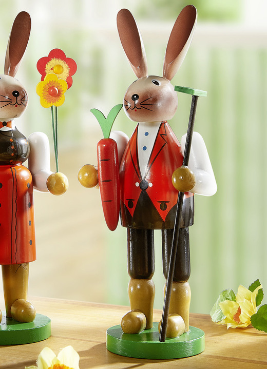 Oster-Dekorationen - Bemalte Hasen aus Holz, in Farbe BRAUN-ROT, in Ausführung Gärtner Ansicht 1
