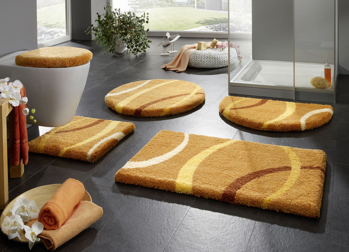 Badgarnituren - Supersoft Badgarnitur mit Latex-Rückseite von Grund, in Größe 100 (Vorleger halbrund, 50x 80 cm) bis 112 (WC-Deckelbezug, 47x 50 cm), in Farbe TERRA Ansicht 1