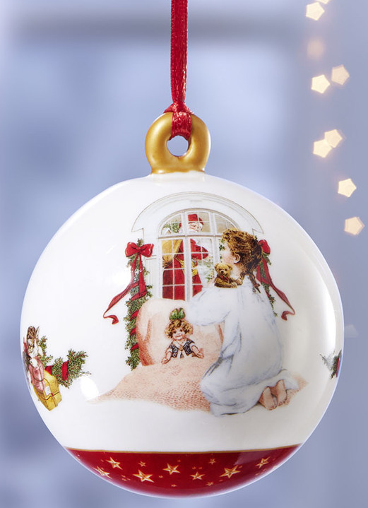 Villeroy & Boch - Porzellan Jahresbaumschmuck 2022 von Villeroy & Boch, in Farbe WEISS-ROT, in Ausführung Jahreskugel 2022 Ansicht 1