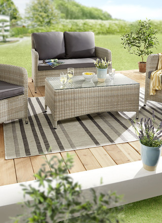 Brücken und Teppiche für den Innen- und Außenbereich