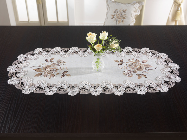 Tischdecken - Tisch- und Raumdekoration mit Spitzenbordüre, in Größe 100 (Deckchen oval, 30x 45 cm) bis 404 (Kissenbezug, 40x 40 cm), in Farbe BEIGE Ansicht 5