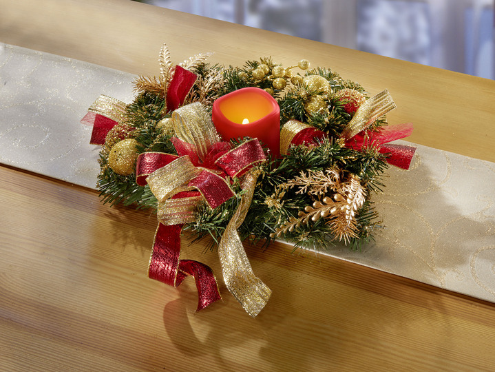 - Tannenkranz mit LED-Kerze, in Farbe GRÜN-ROT-GOLD Ansicht 2