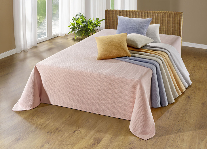Tagesdecken - Traumhafte Tagesdecke, in Größe 873 (für Einzelbett, 140x210 cm) bis 924 (Kissenbezug, 50x 50 cm), in Farbe ROSA Ansicht 1