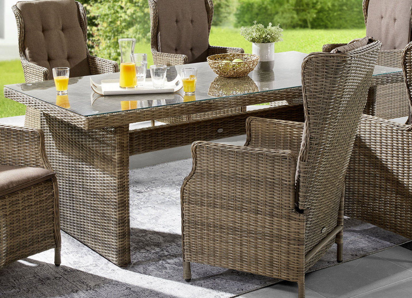 Gartenmöbel Riviera mit naturgrauen Kunststoffgeflecht Gartenmöbel
