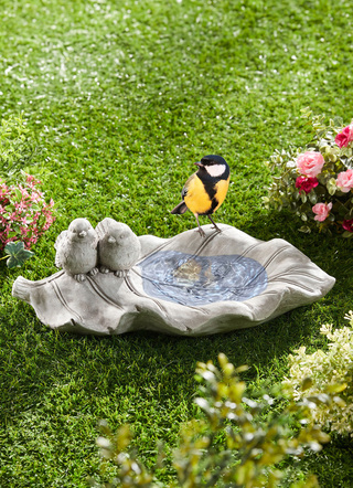 Vogeltränke aus Kunststein