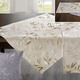 Tischdecken - Bestickte Tisch- und Raumdekoration mit Gräser- und Blätter-Dessin, in Größe 130 (2 Deckchen, 35x 50 cm) bis 404 (Kissenbezug, 40x 40 cm), in Farbe BEIGE – Farbe BEIGE – Ansicht 2