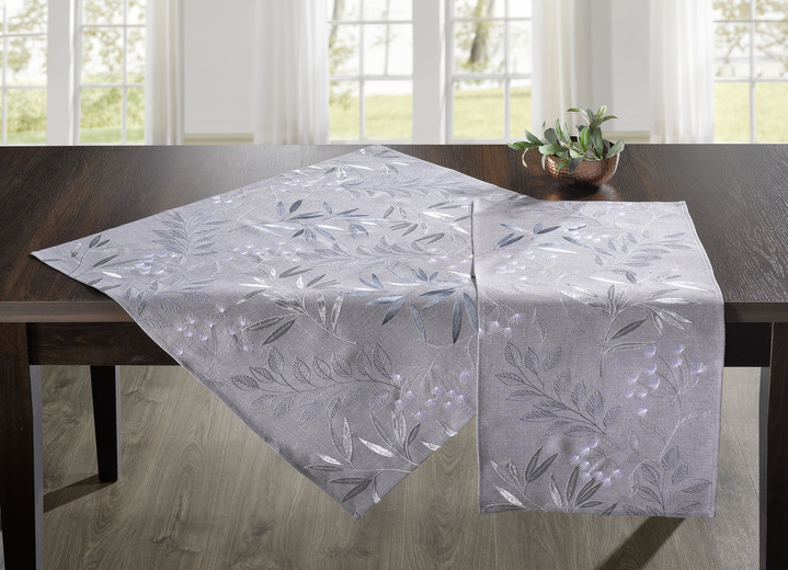 Tischdecken - Bestickte Tisch- und Raumdekoration mit Gräser- und Blätter-Dessin, in Größe 130 (2 Deckchen, 35x 50 cm) bis 404 (Kissenbezug, 40x 40 cm), in Farbe BEIGE Ansicht 5