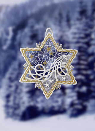 Stern-Fensterbild aus echter Plauener Spitze