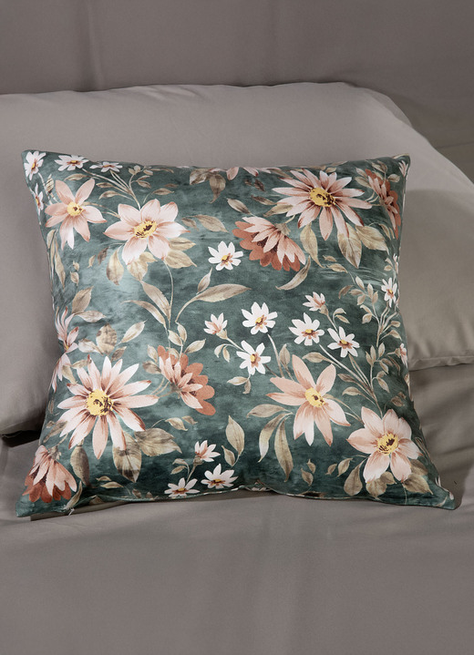 Dekokissen & Hüllen - Kissenbezug in Samtoptik, in Farbe BORDEAUX-MULTICOLOR Ansicht 2