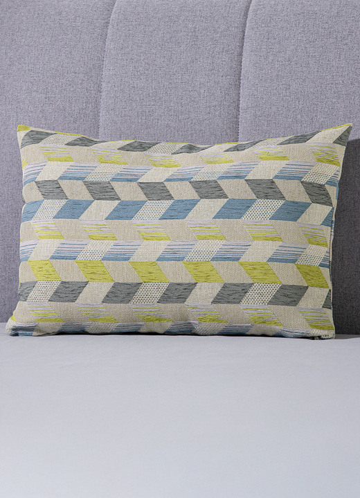 Dekokissen & Hüllen - Kissenbezug mit dreidimensionalem Würfel-Dessin, in Größe 105 (40x40 cm) bis 110 (50x50 cm), in Farbe BLAU-GRÜN Ansicht 7