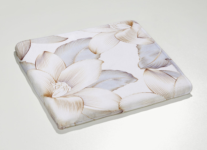 Badgarnituren - Traumhaft weiche Badgarnitur mit Bandeinfassung, in Größe 100 (Vorleger halbrund, 50x 80 cm) bis 112 (Motiv-WC-Deckelbezug, 47x 50 cm), in Farbe MULTICOLOR Ansicht 7