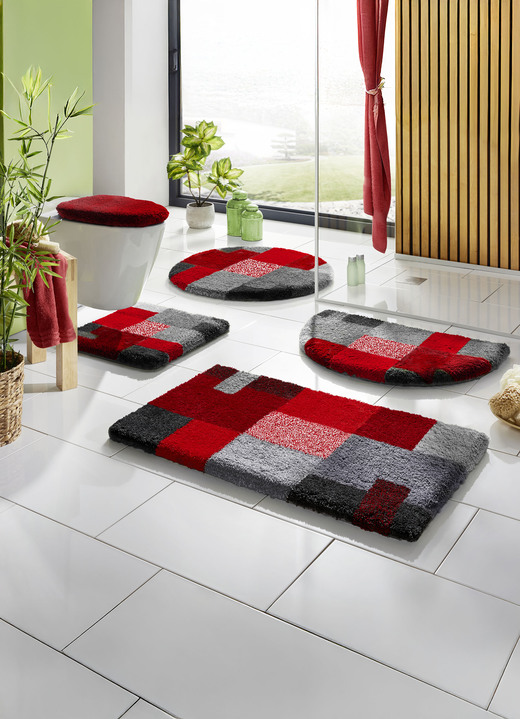 Badgarnituren - Badgarnitur in Supersoft-Qualität Ansicht 11 Badgarnituren - Badgarnitur in Supersoft-Qualität, in Größe 100 (Vorleger halbrund, 50x 80 cm) bis 112 (WC-Deckelbezug, 47x 50 cm), in Farbe GRAU-ROT Ansicht 11