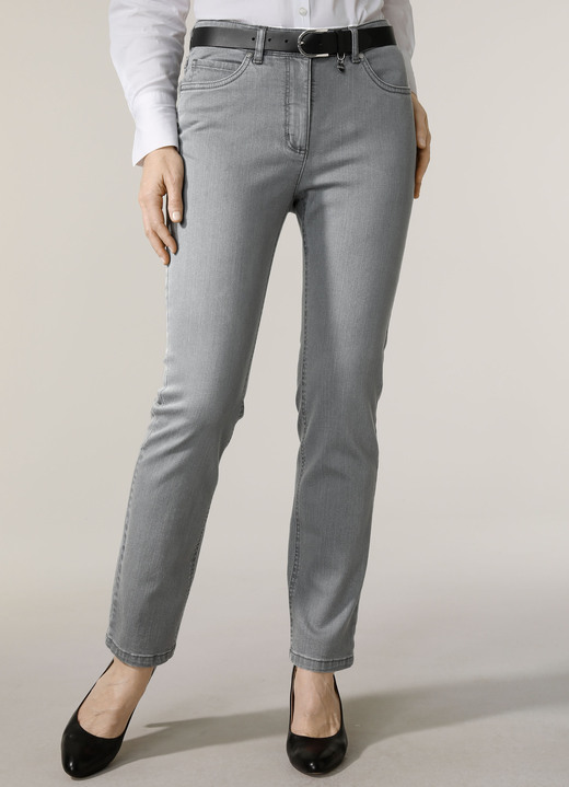 Hosen - Jeans in klassischer 5-Pocket-Form, in Größe 019 bis 052, in Farbe HELLBLAU Ansicht 9