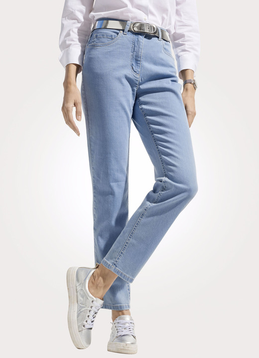Hosen - Jeans in klassischer 5-Pocket-Form, in Größe 019 bis 052, in Farbe HELLBLAU Ansicht 3
