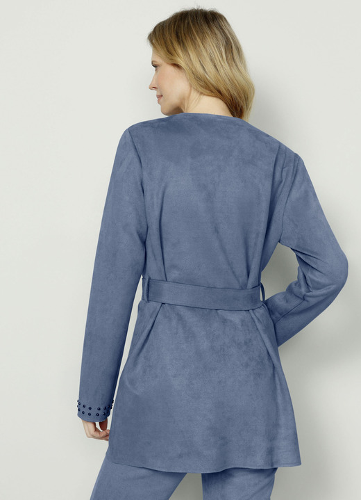 Blazer & Anzüge - Blazer mit Nietenzier an den Ärmelabschlüssen Ansicht 4 Blazer & Anzüge - Blazer mit Nietenzier an den Ärmelabschlüssen, in Größe 020 bis 052, in Farbe RAUCHBLAU Ansicht 4