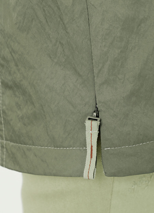 Kurz - Jacke mit Reißverschlusstaschen Ansicht 6 Kurz - Jacke mit Reißverschlusstaschen, in Größe 038 bis 052, in Farbe KHAKI Ansicht 6