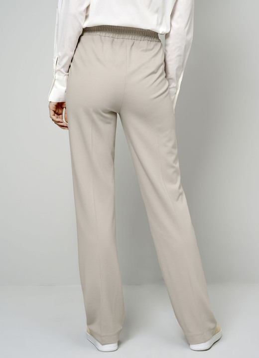 Hosen - Hose mit Bügelfalten Ansicht 3 Hosen - Hose mit Bügelfalten, in Größe 038 bis 052, in Farbe TAUPE Ansicht 3