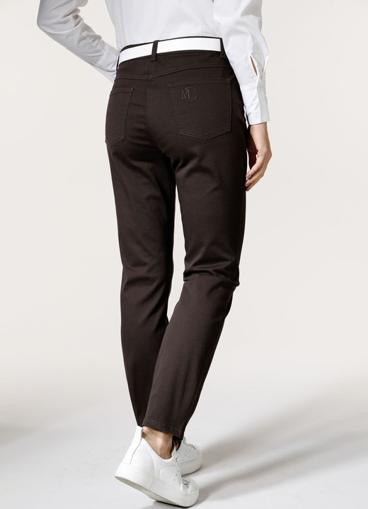 Hosen mit Knopf- und Reißverschluss - Hose in 5-Pocket-Form, in Größe 019 bis 052, in Farbe ALTROSA Ansicht 47