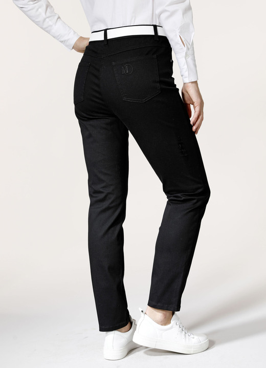 Hosen mit Knopf- und Reißverschluss - Hose in 5-Pocket-Form, in Größe 019 bis 052, in Farbe ALTROSA Ansicht 27