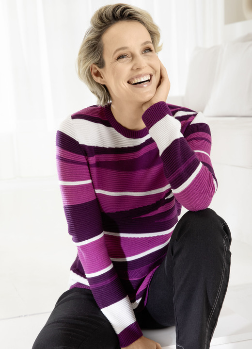 Langarm - Pullover in edlem Mustermix, in Größe 038 bis 052, in Farbe SCHWARZ-TAUPE-MULTICOLOR Ansicht 8