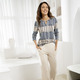 Langarm - Shirt in ausgefallener Verarbeitung – Farbe GRAU-BEIGE-SCHWARZ – Ansicht 4 Langarm - Shirt in ausgefallener Verarbeitung, in Größe 038 bis 054, in Farbe GRAU-BEIGE-SCHWARZ – Farbe GRAU-BEIGE-SCHWARZ – Ansicht 4