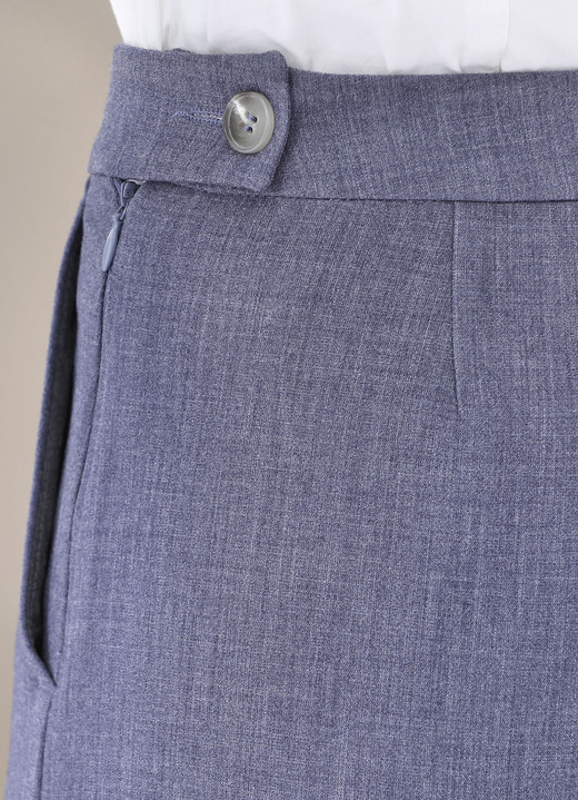 Hosen mit Knopf- und Reißverschluss - Hose in modischer Weite, in Größe 018 bis 050, in Farbe MARINE MELIERT Ansicht 3