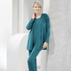 Langarm - Hinreißendes Twin-Set – Farbe PETROL – Ansicht 5 Langarm - Hinreißendes Twin-Set, in Größe 038 bis 056, in Farbe ROYALBLAU – Farbe PETROL – Ansicht 5
