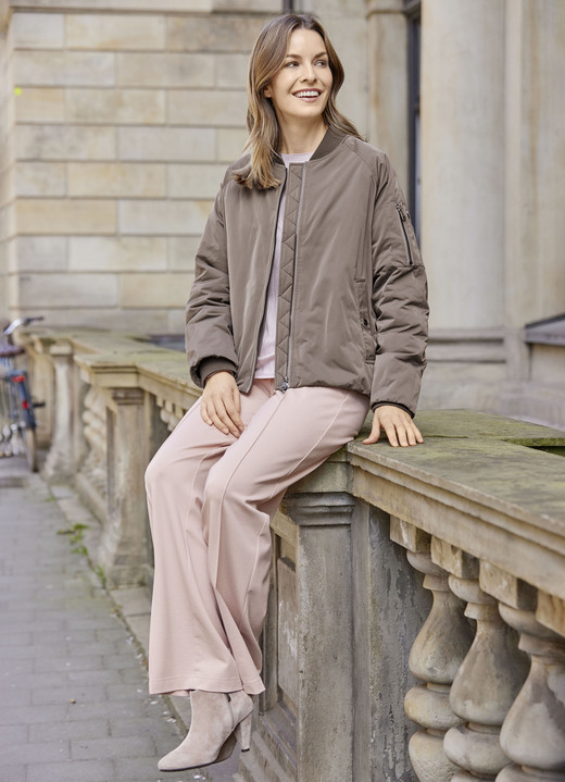 Damenmode - Funktionsjacke in Blousonform, in Größe 034 bis 050, in Farbe TAUPE
