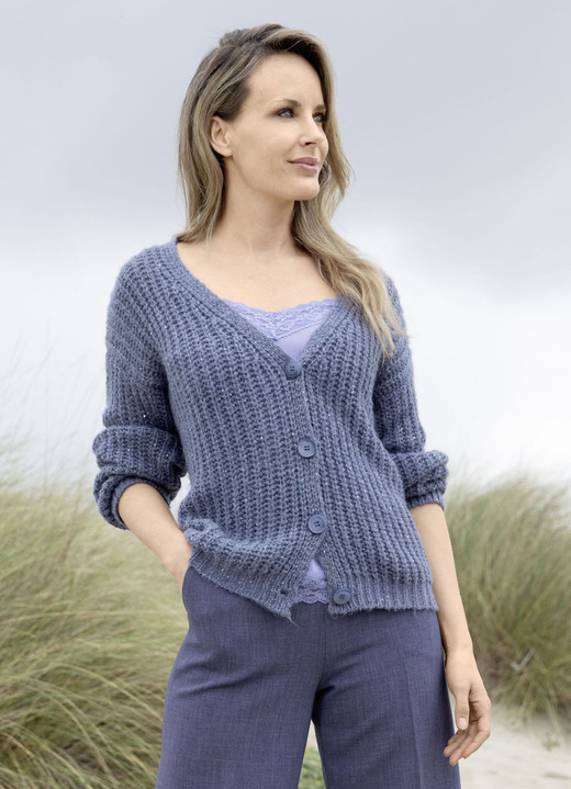 Basics - Strickjacke mit Paillettengarn Ansicht 2 Basics - Strickjacke mit Paillettengarn, in Größe 036 bis 052, in Farbe JEANSBLAU MELIERT Ansicht 2