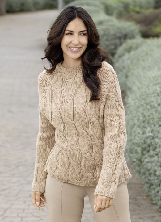 Basics - Pullover in Grobstrick, in Größe L(44/46) bis XXL(52/54), in Farbe BEIGE Ansicht 2