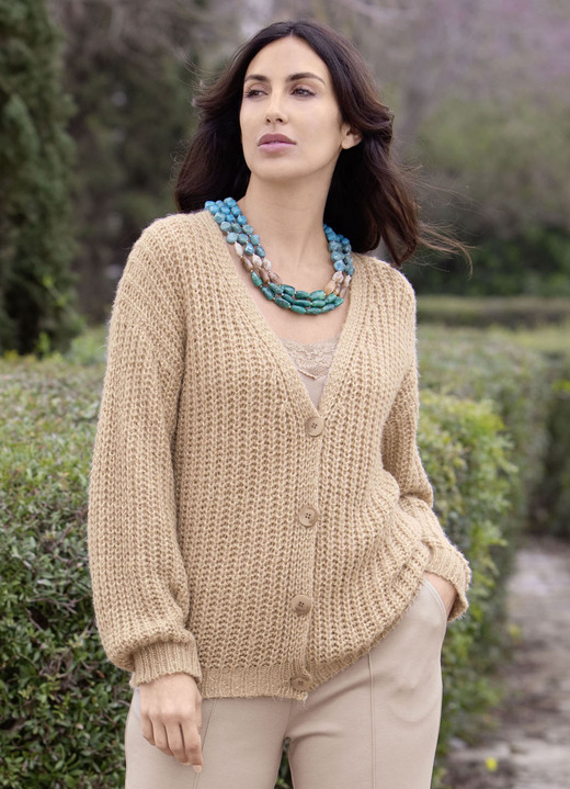Basics - Strickjacke mit Paillettengarn Ansicht 8 Basics - Strickjacke mit Paillettengarn, in Größe 036 bis 052, in Farbe JEANSBLAU MELIERT Ansicht 8