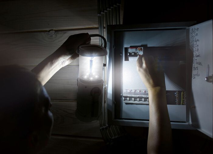 Solar-Leuchte mit integriertem FM-Radio 