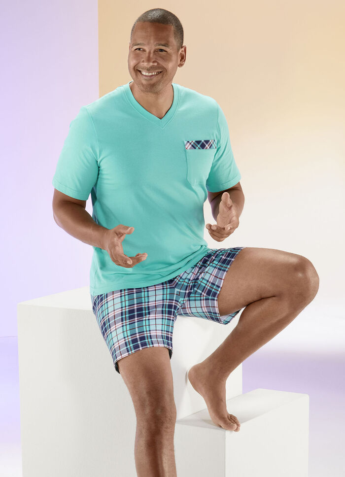 Comte Shorty mit V-Ausschnitt und Brusttasche 