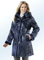 Kurzmantel in stilvoller Swingerform 