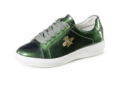 ELENA EDEN Sneaker aus Lackleder mit edlem Metallschmuck 