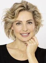 Exquisite Gold-Eleganz: Damenring mit Ziselierung 