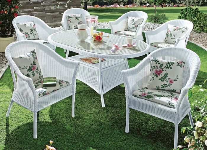 Gartenmöbel Bamberg in akkurater Handarbeit WEISS