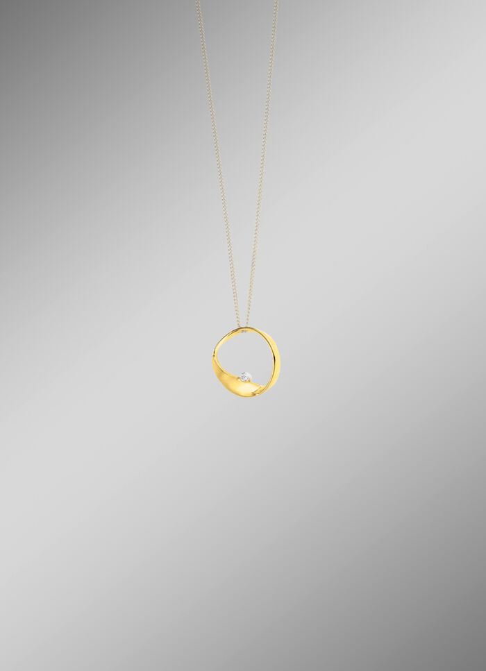 Geschmackvoller Anh&auml;nger in Bicolor 