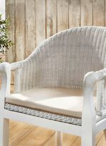 Bequemes Sitzkissen mit 3 cm starkem Schaumstoffkern 