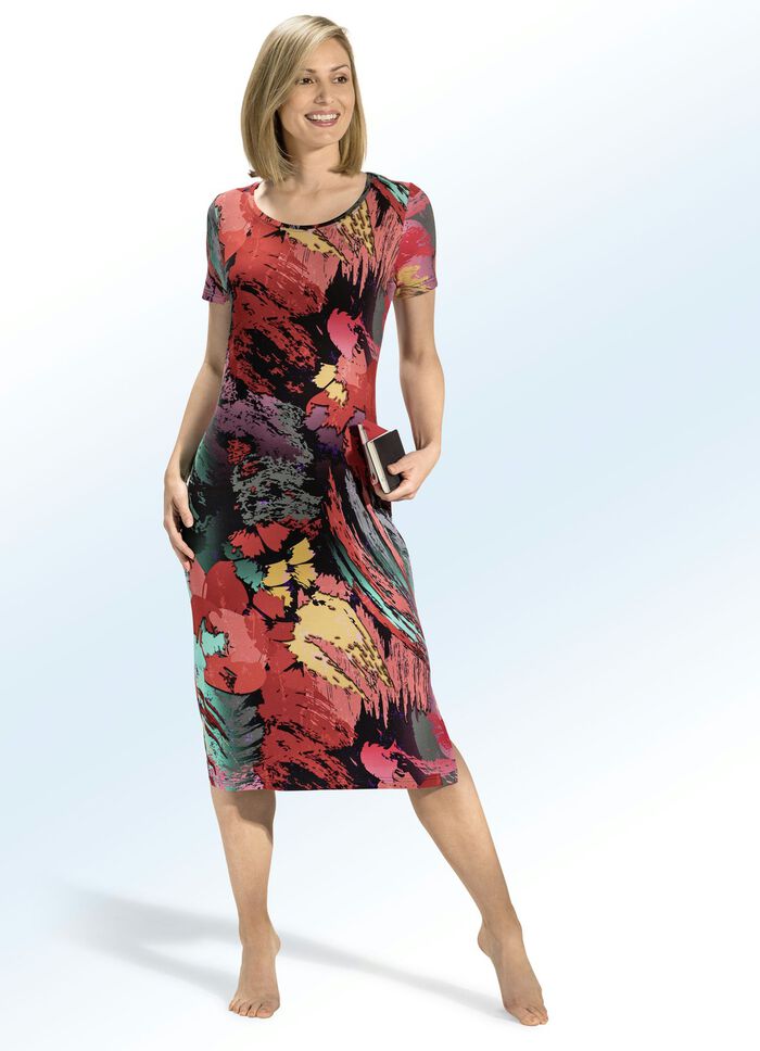 Hauskleid in wadenlanger Schlupfform 