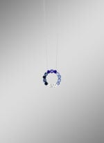 Anhänger mit synth. Zirkonia in Weiß und Blautönen 